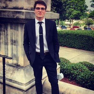 Meet your Posher, Ty